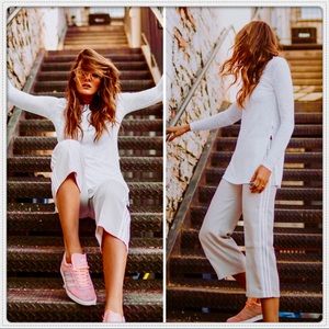 💙ADIDAS -Pants